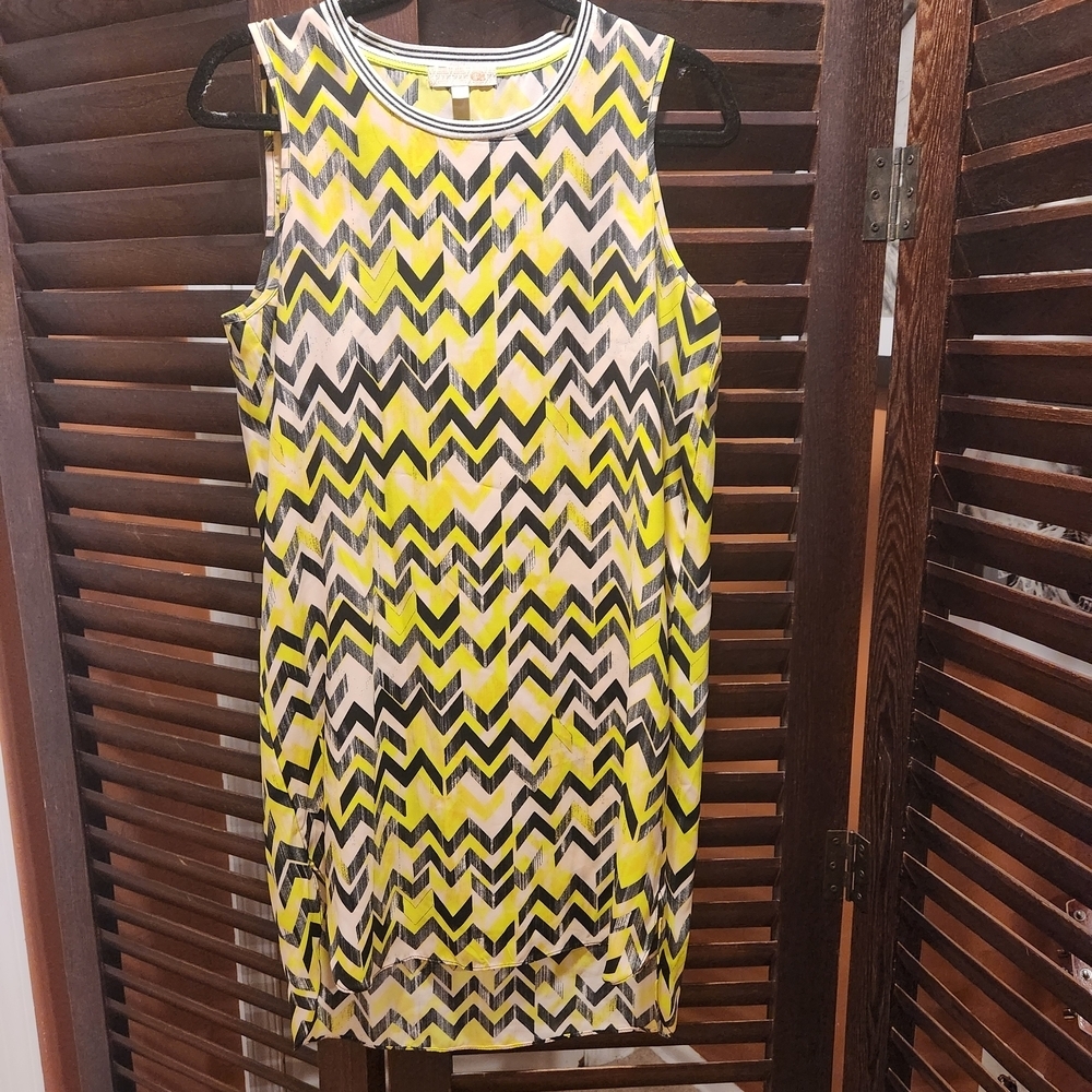 Gianni Bini Yellow and Black Chevron Mini Dress
